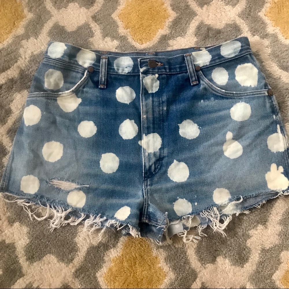 URBAN OUTFITTERS HIGHWAISTED JEAN SHORTS